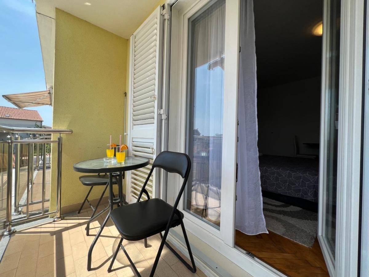 Appartement House Roca à Vodice Extérieur photo