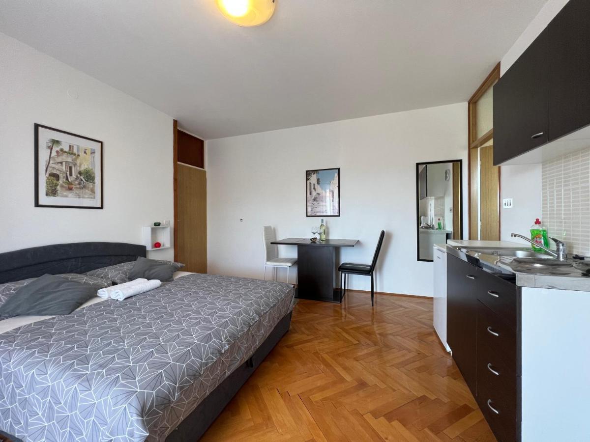 Appartement House Roca à Vodice Extérieur photo