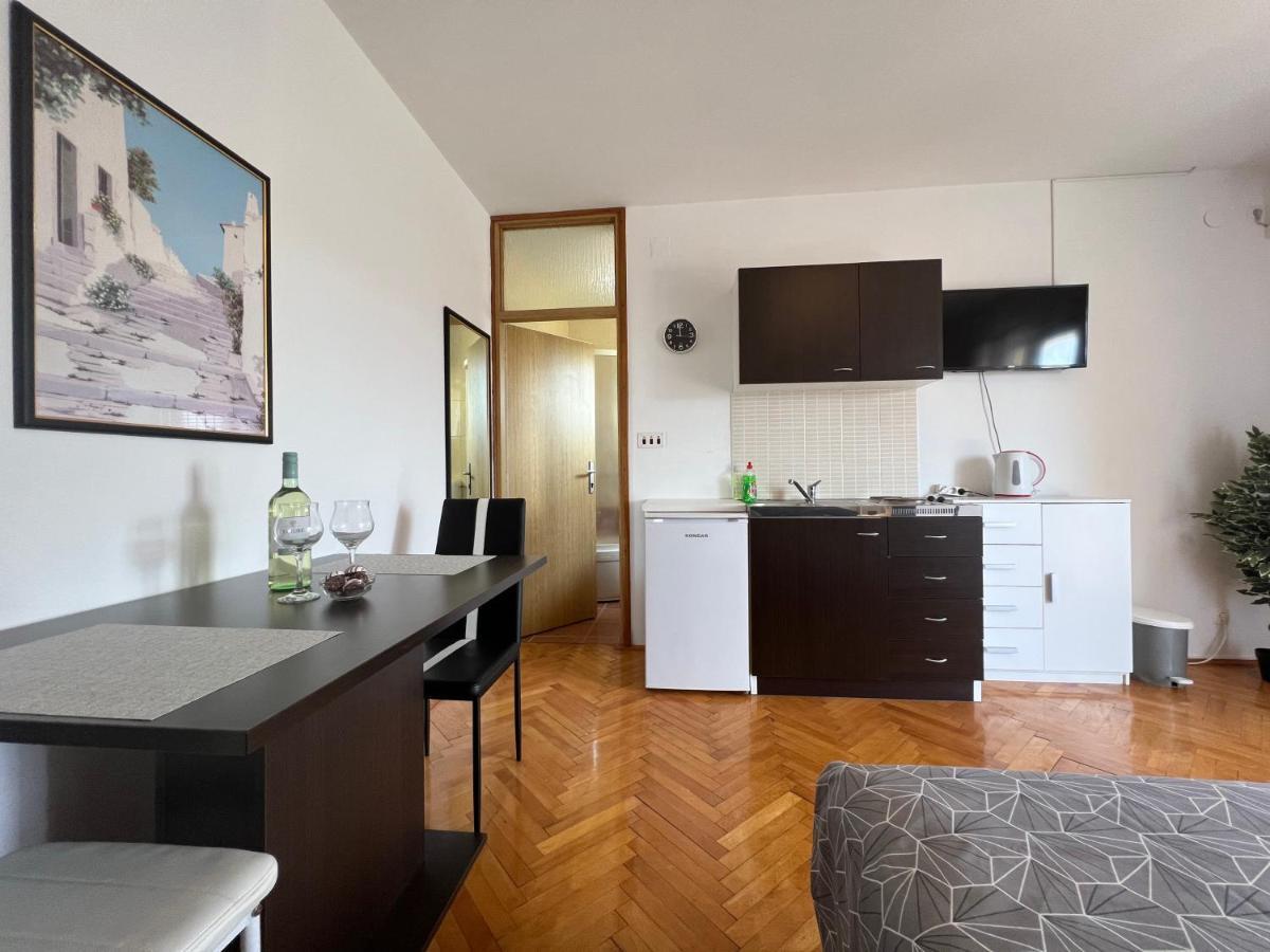 Appartement House Roca à Vodice Extérieur photo